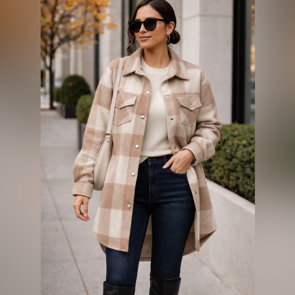 Hollister California Beige Plaid Shacket Button Front Jacket Size M